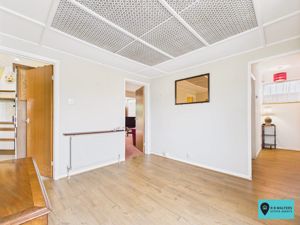 Entrance Hall- click for photo gallery